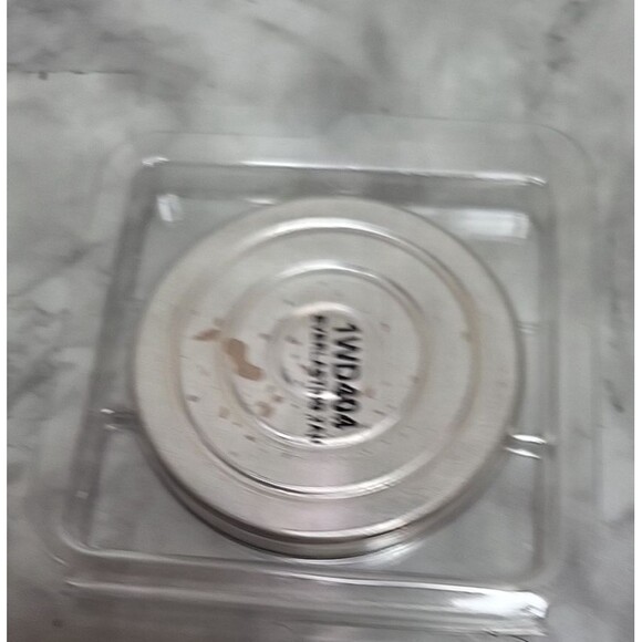 Palladio's Dual Wet and Dry Foundation Everlasting Tan-4 & Cypress Beige-1 - Picture 8 of 8